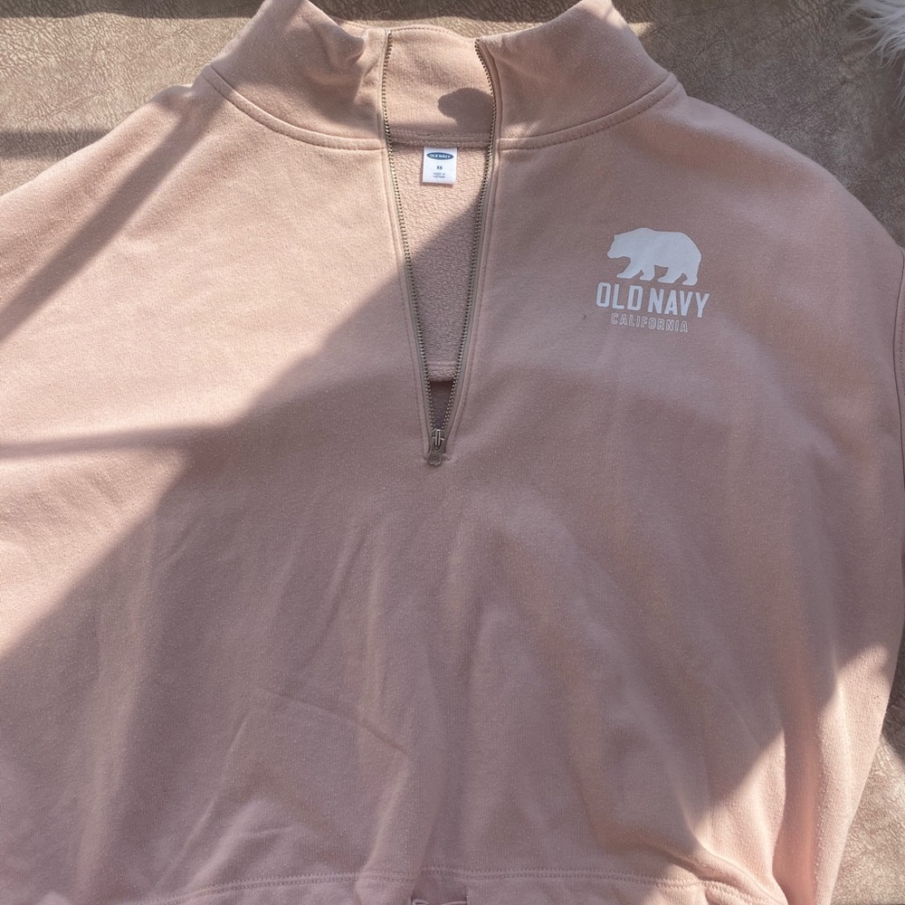 Old navy sweater